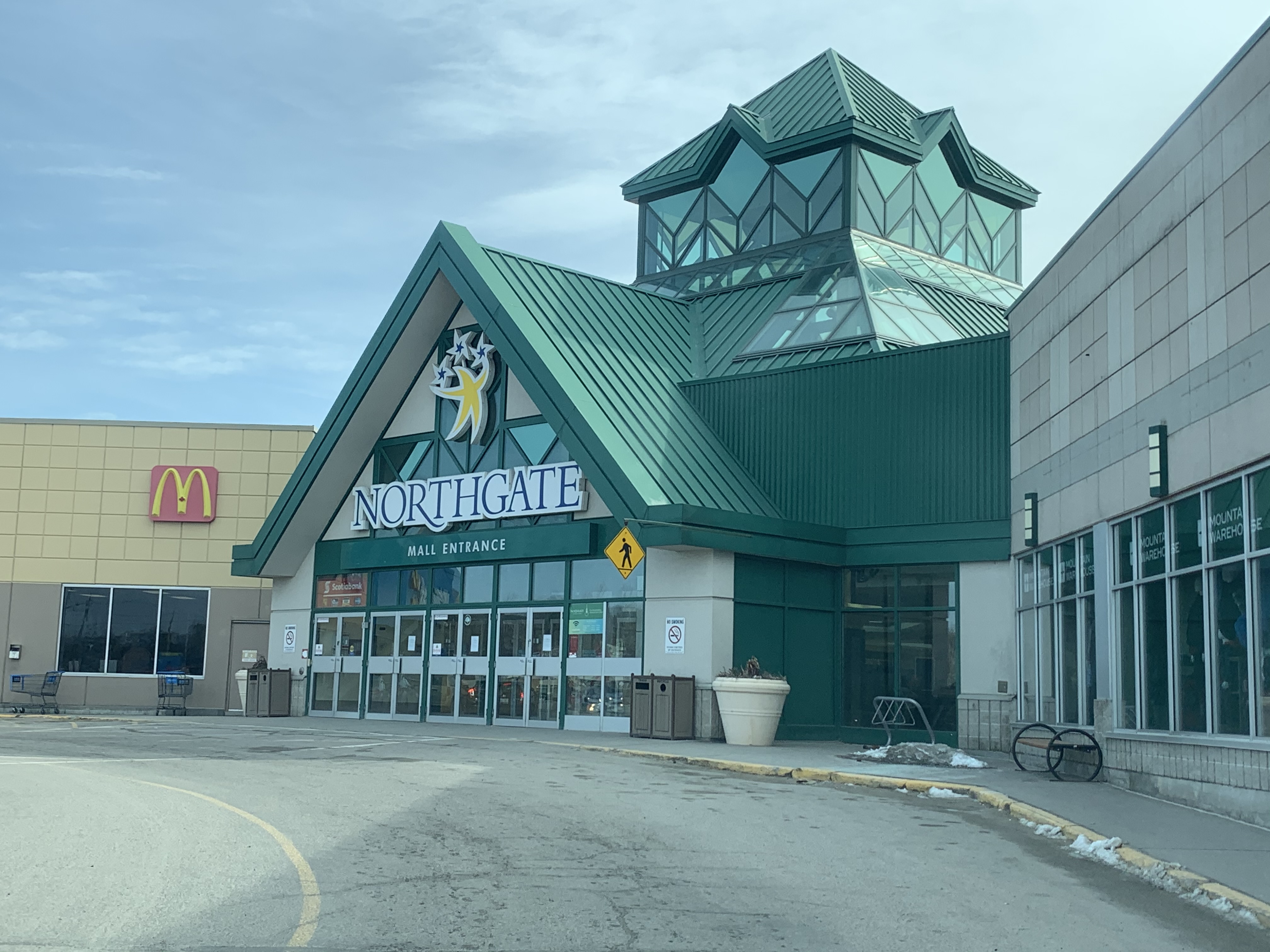 Northgate Square, 1500 Fisher Street, North Bay — home of Dr. Gauthier's office